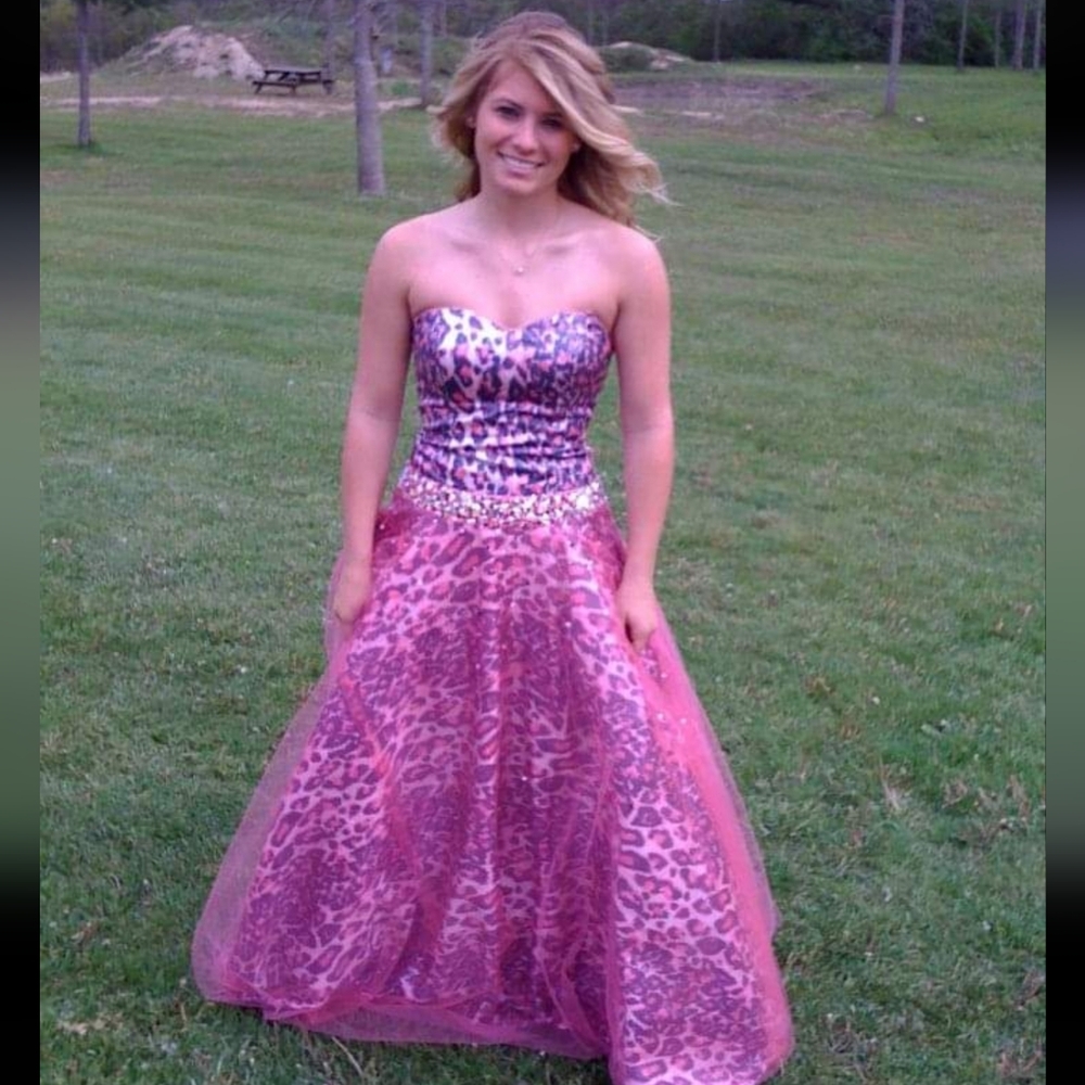 Prom Dress - Picture 2 of 2